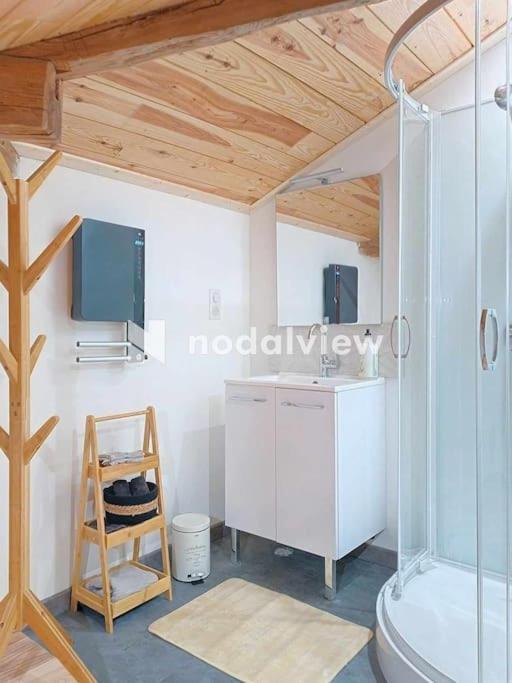 Aux Sources De Lesquire Maison 5 5 Salles De Bains , 11 Personnes